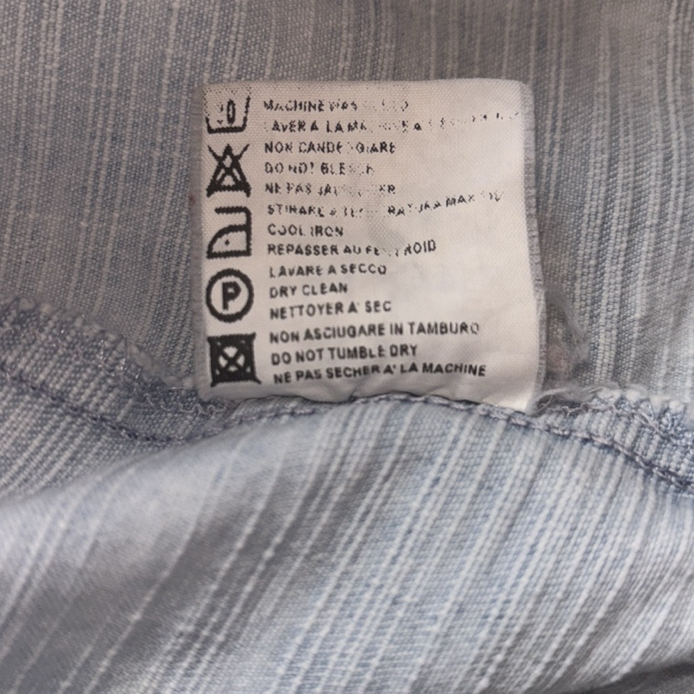 Indian Rose🌹 Distressed Jean Jacket - Picture 14 of 16